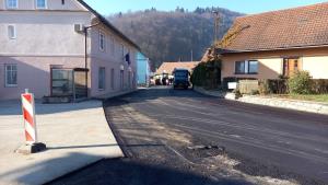 Obnova ceste skozi Mirno (22)